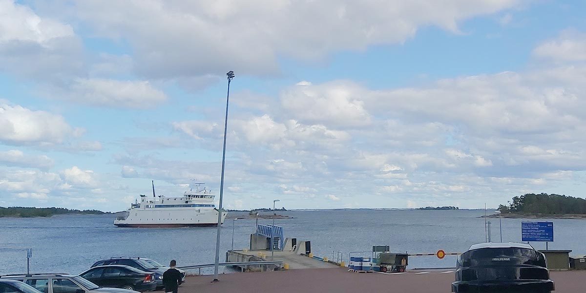 Ahvenanmaan saaristolautta