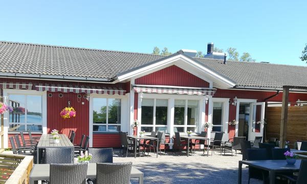 gullvivan_terassen